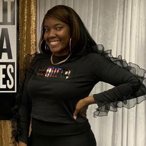 Meet your Posher, Camille